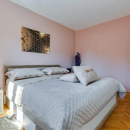 Markos Apartman Zára