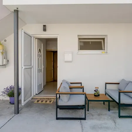 Markos Apartament *