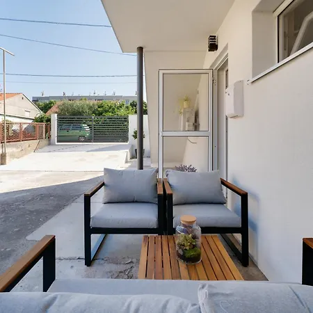 Markos Apartment *